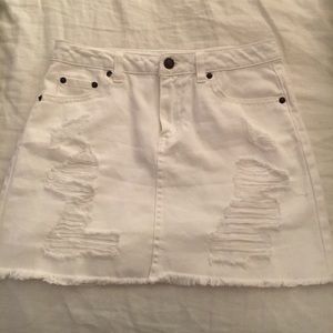 Forever 21 white denim distressed skirt